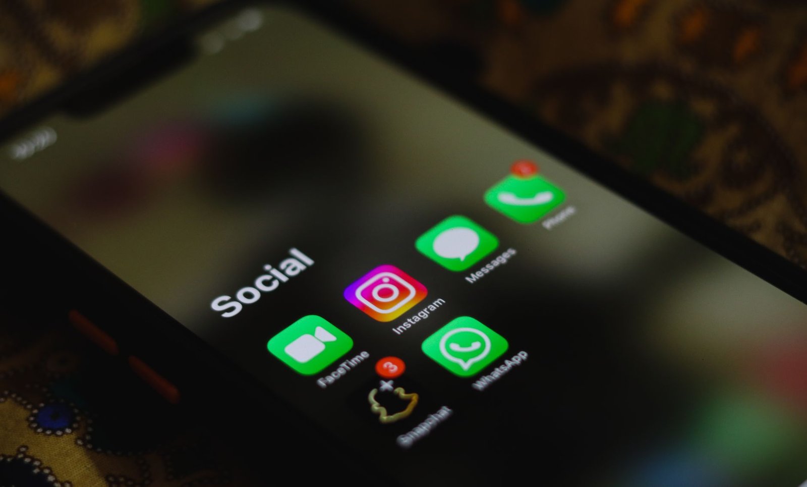 Redes sociales en 2026: estrategia más allá del alcance